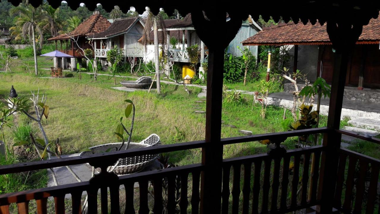 Kubu Taru Hotel Сидемен Екстериор снимка