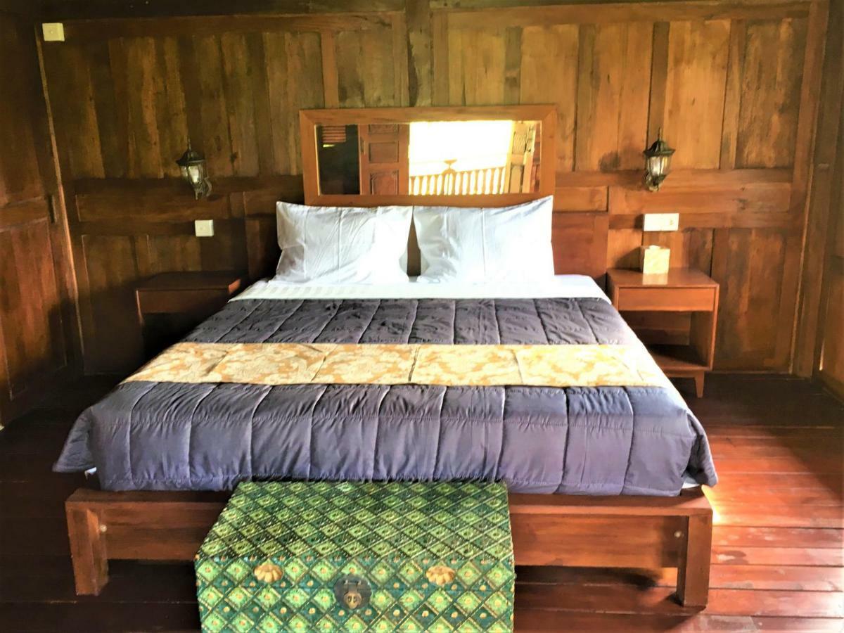 Kubu Taru Hotel Сидемен Екстериор снимка