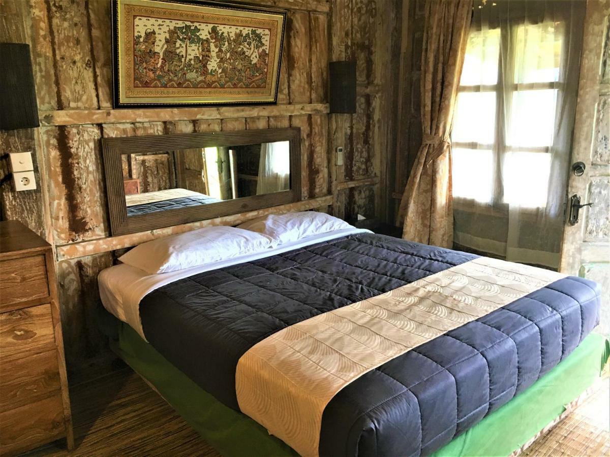 Kubu Taru Hotel Сидемен Екстериор снимка